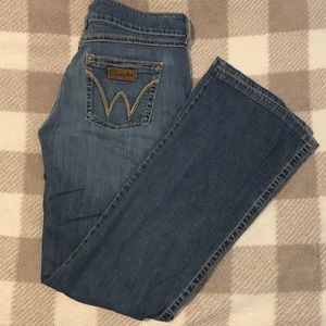 Wrangler Boot Cut Denim Jeans!